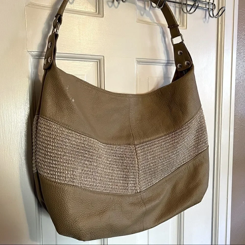 Pulicati shoulder bag